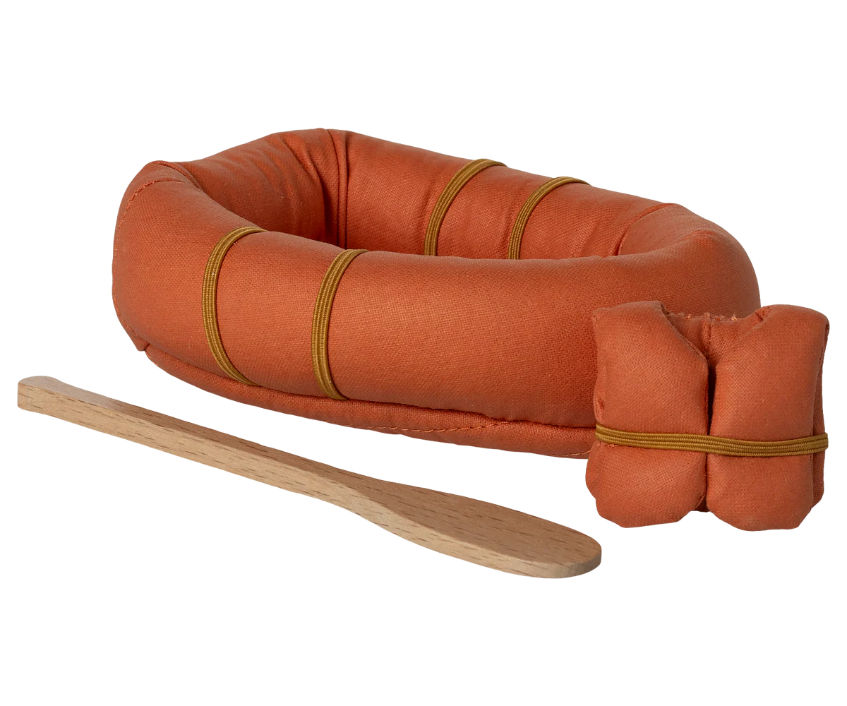 Rubber boat, souris